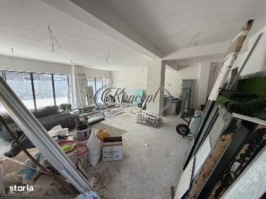 Spatiu comecial cu terasa in Borhanci