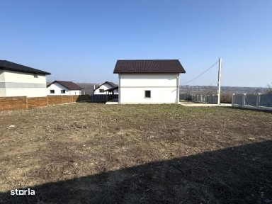 5 camere! 500 mp teren! CANALIZARE! Vila Valea Lupului