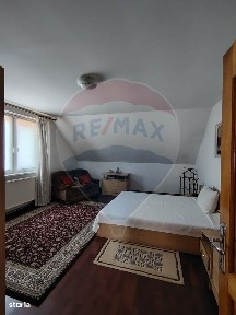 Casă / Vilă cu 8 camere de vânzare în zona Central