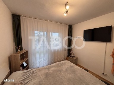 Apartament 3 camere decomandat de vanzare etaj 2 Valea Aurie