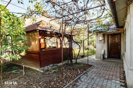 Casa si teren 401mp,toate utilitatile, Craiova,Centrala proprie 145.00