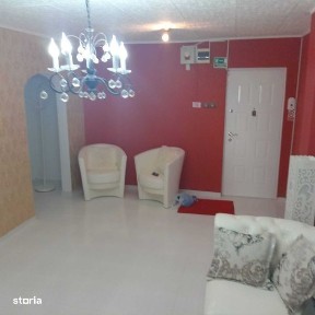 Apartament 2 camere - spatiu pentru salon/ cabinet