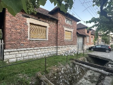 Casa + livada 2 imobile