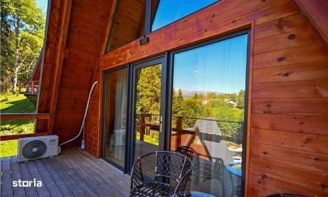 Ansamblu tip A frame, Moieciu de Jos, 2025