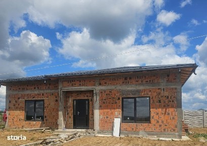Casa pe parter Damila 100 mp si teren de 412 mp