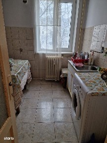 Apartament 3 camere zona Parcul Curcubeului, etaj 4 cu sarpanta