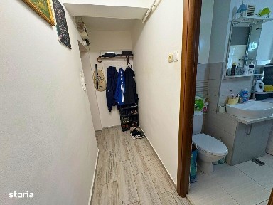 Apartament 2 camere decomandat zona Simeria (lângă piața Dolar)