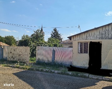Casa cu teren 745 mp zona Posta