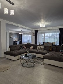 Tolstoi, Alba Iulia, Alba