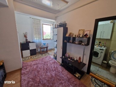 Inchiriez Apartament