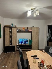 Apartament 2 camere et 2