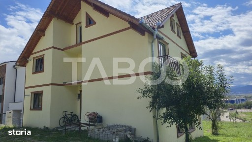 De inchiriat - Spatiu de birouri cu 6 camere in zona Industriala Vest