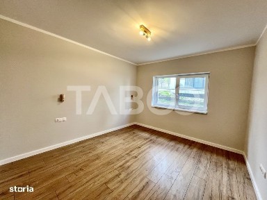 Apartament 3 camere 2 bai cu priveliste spre munti si loc de parcare
