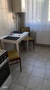 Inchiriez apartament cu 2 camere in zona ultracentrala deva