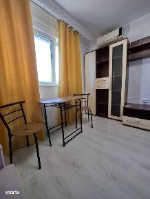 Camera de Camin zona Bularga, cu baie, etaj 4 cu hidroizolatie noua