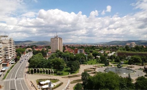 Inchiriez apartament 2 camere