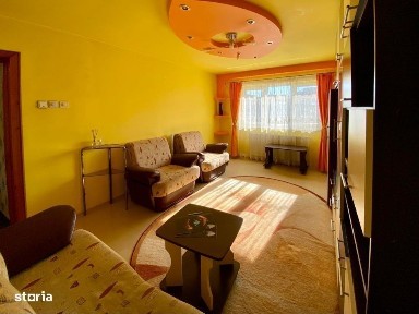 Piata Decebal, Giurgiu