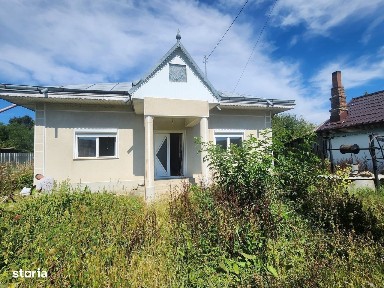 Casa cu 3 camere in Comuna Traian Bacau