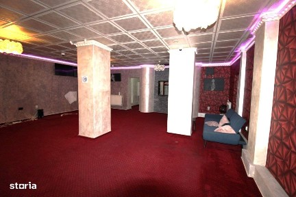 Spatiu comercial in Micro 21