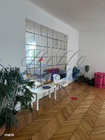 Apartament 3 camere 160 mp | beci 80 mp | gradina 160 mp | zona Andrei