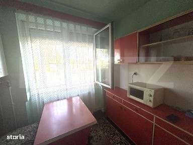 Apartament de vanzare, cu 2 camere, 50 mp, zona Drumul Botizului