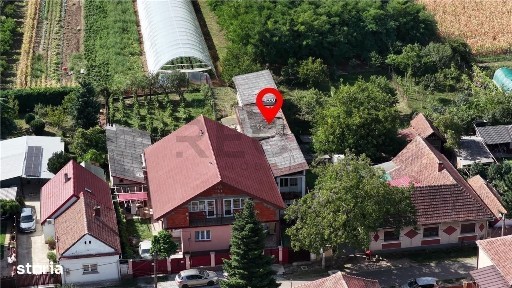RECO Casa mare de renovat se accepta unele schimb auto