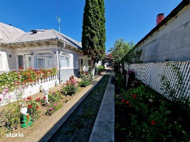 Vand sau schimb cu apartament 2 sau 3 camere si diferenta