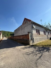 De vanzare Casa + Teren 3151m2