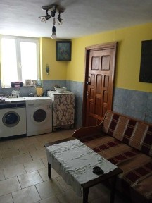 Vand sau schimb casa 3 camere, Galean, Targu Ocna, pret de garsoniera