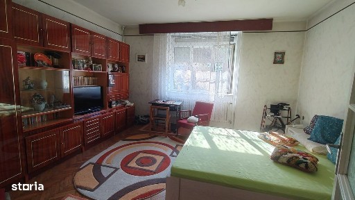 Casă solidă P+E - zona 14 Mai