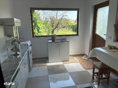 De vanzare casa Oituz-Bacau