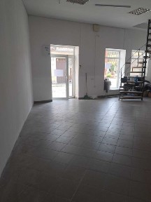 Dau In Chirie Spatiu Comerial Ultracentral