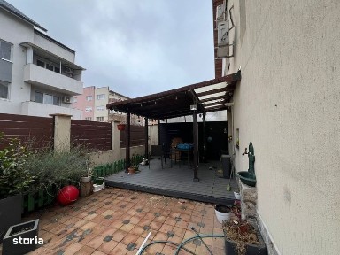Casa de inchiriat