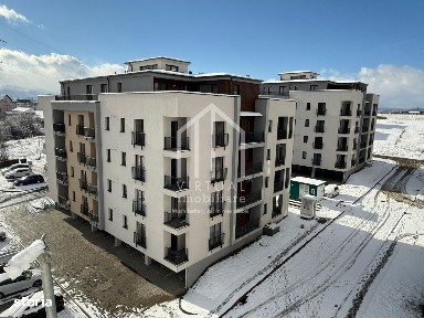 Apartament 3 camere -intabulat -Etaj intermediar - Bloc cu lift și box
