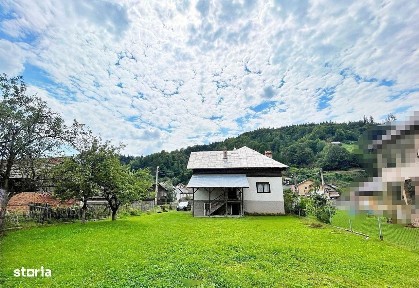 Casă solidă cu teren generos în Rucăr - Direct Proprietar