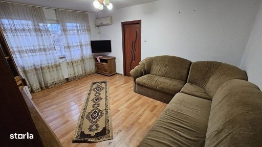 Vand sau inchiriez apartament in Oravita