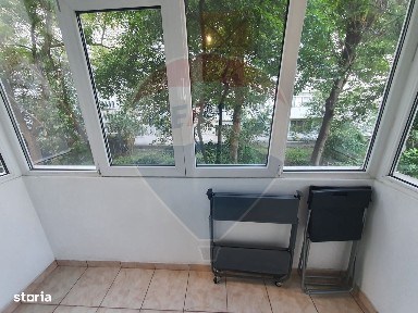 Apartament 3 camere de vanzare zona Orizont. Etaj 1