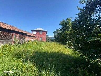 Vanzare casa locuibila in Frasin Gura Humorului - vedere panoramica/ut