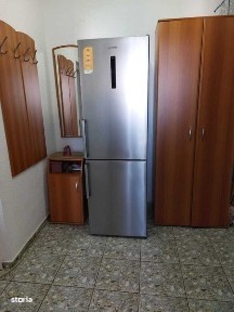Vand apartament 3 camere