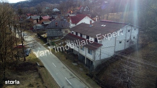 Vilă de vânzare în comuna Brăduleț, sat Bradetu, județ Argeș.