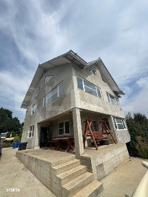 Casa multifunctionala, 360 mp utili, 1000 teren, Scheia