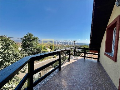 Casa P+M, loc. Faraoani, jud. Bacau