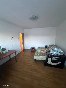 De vanzare 3 camere și balcon, etaj 2, zona linistita, 52.000 euro