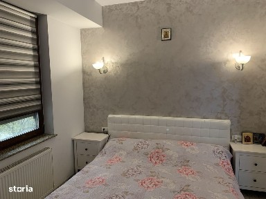 Vând spatiu comercial, casa D+p+E teren cu vad comercial