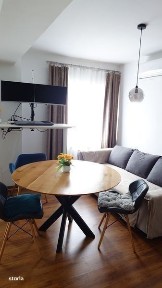 Inchiriez apartment 3 camere 2 bai 100mp