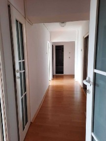 Apartament 3/4 camere - zona Vlad Tepes