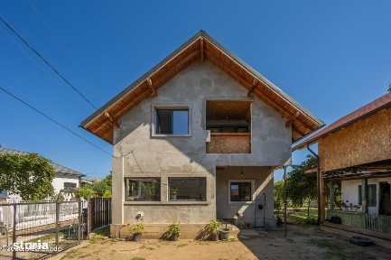 Maneciu-Pamanteni, Maneciu, Prahova