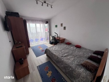 Apartament 3 camere de inchiriat