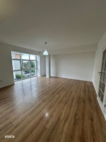 Apartament 3 camere, 87 mp, zona Garden Villa