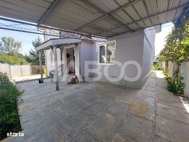 Casa de vanzare teren 950 mp si deschidere 21 m in zona Calea Poplacii